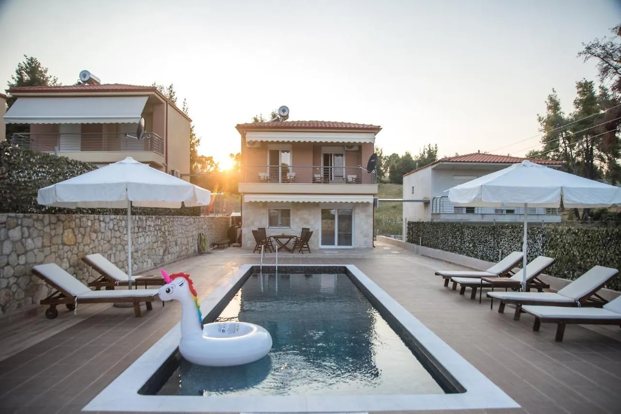 Ferienhaus Private Pool Sani Villa Griechenland